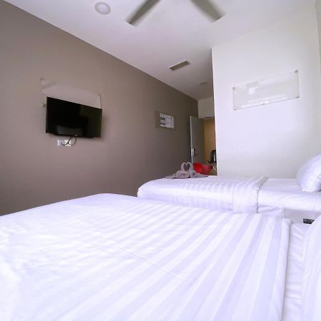 D'Concept Hotel Кулим Екстериор снимка