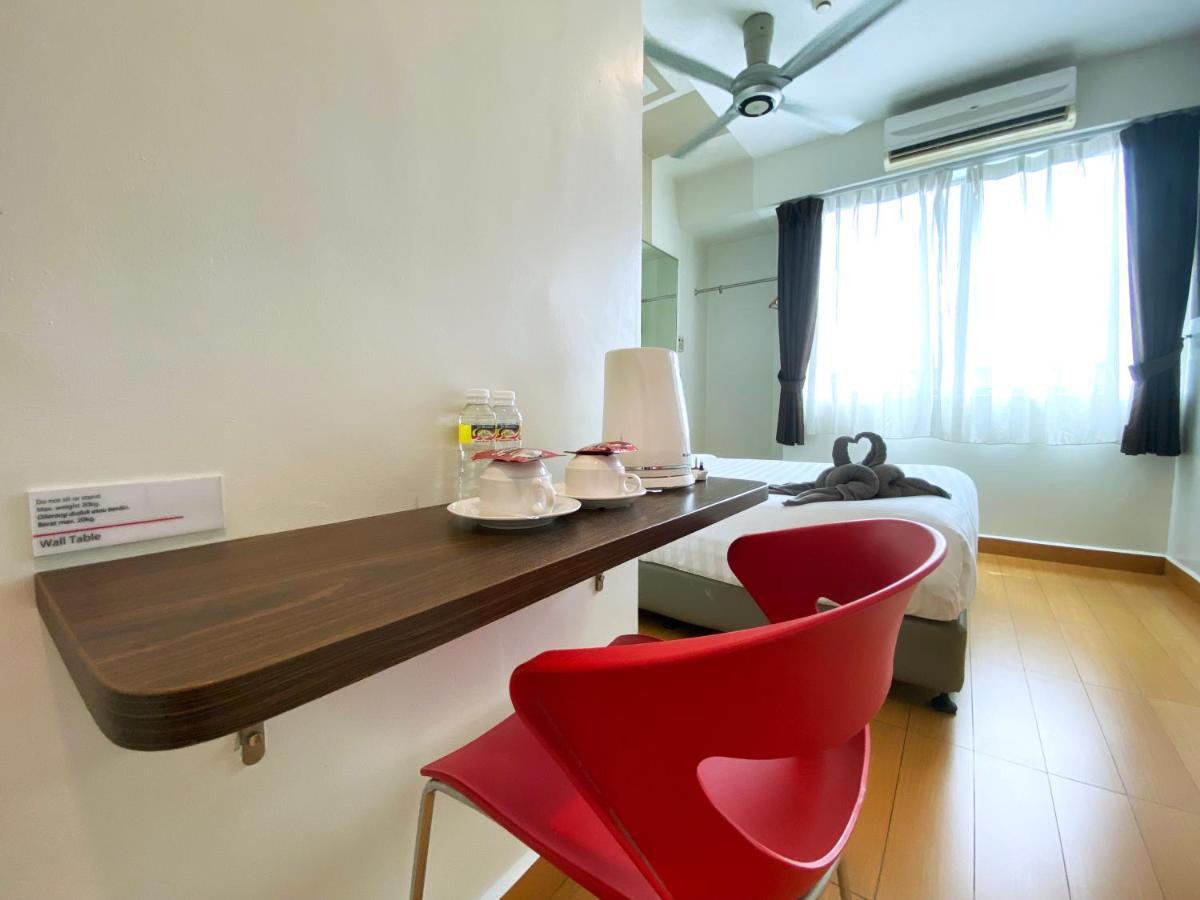 D'Concept Hotel Кулим Екстериор снимка