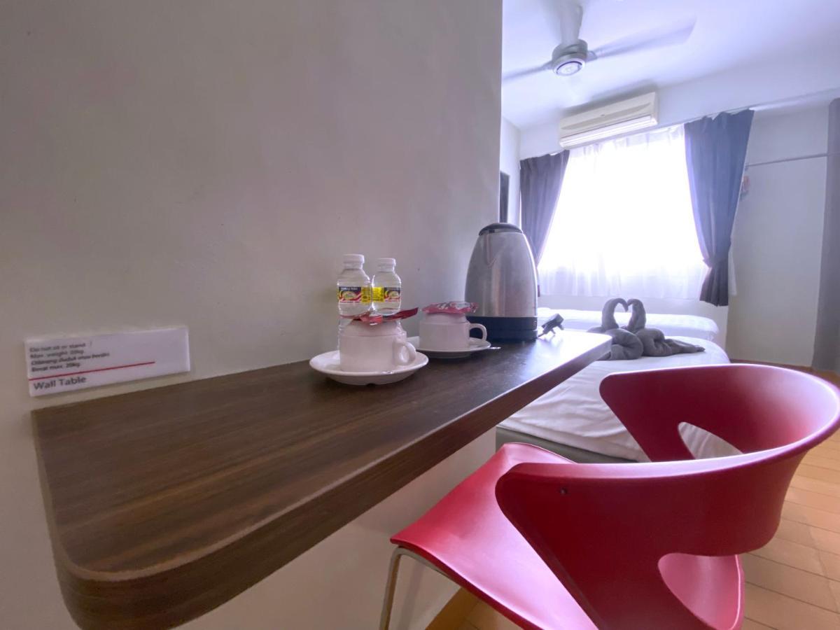 D'Concept Hotel Кулим Екстериор снимка