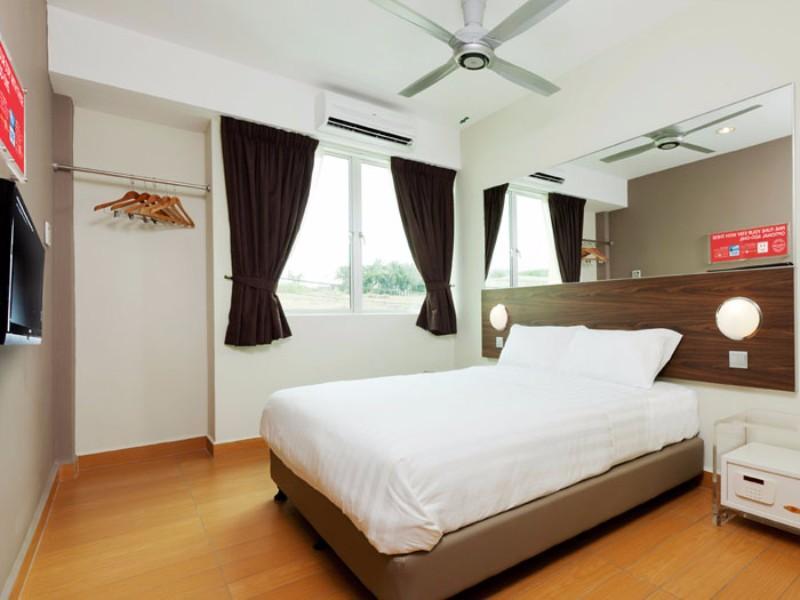 D'Concept Hotel Кулим Екстериор снимка