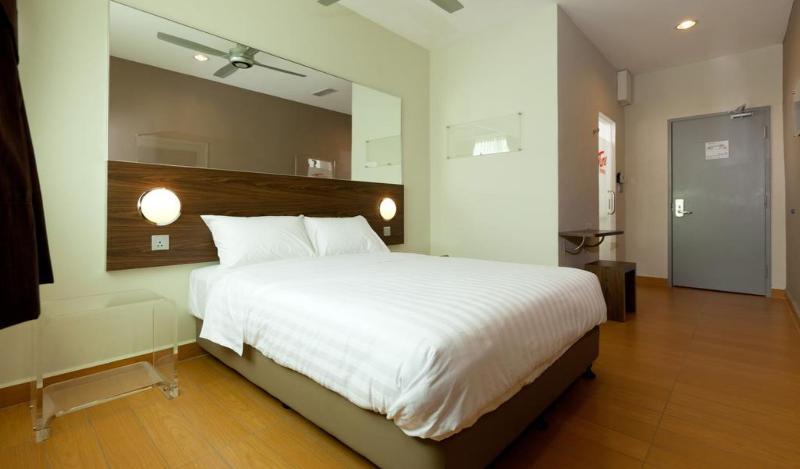 D'Concept Hotel Кулим Екстериор снимка